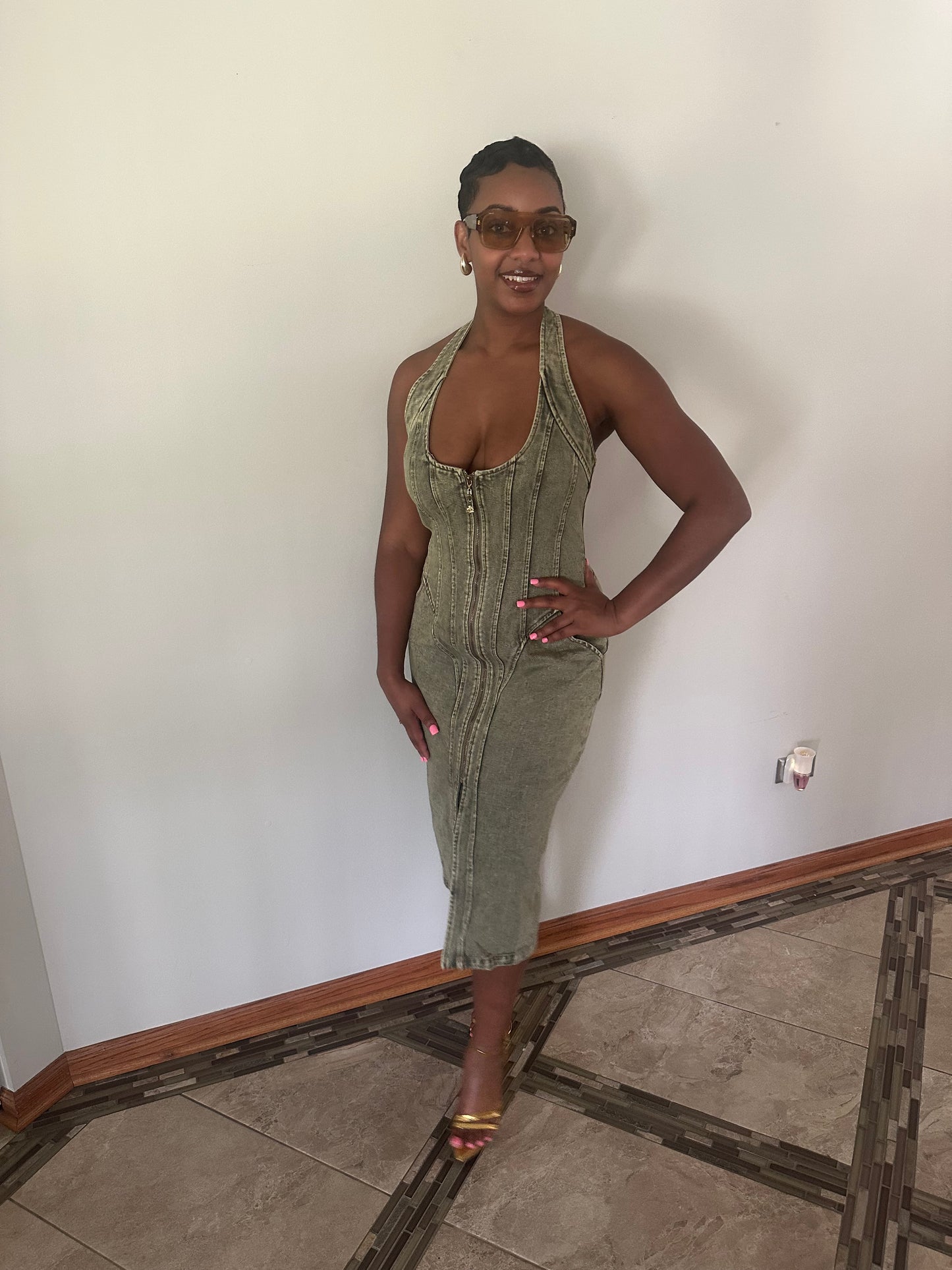 Zip me in Dress