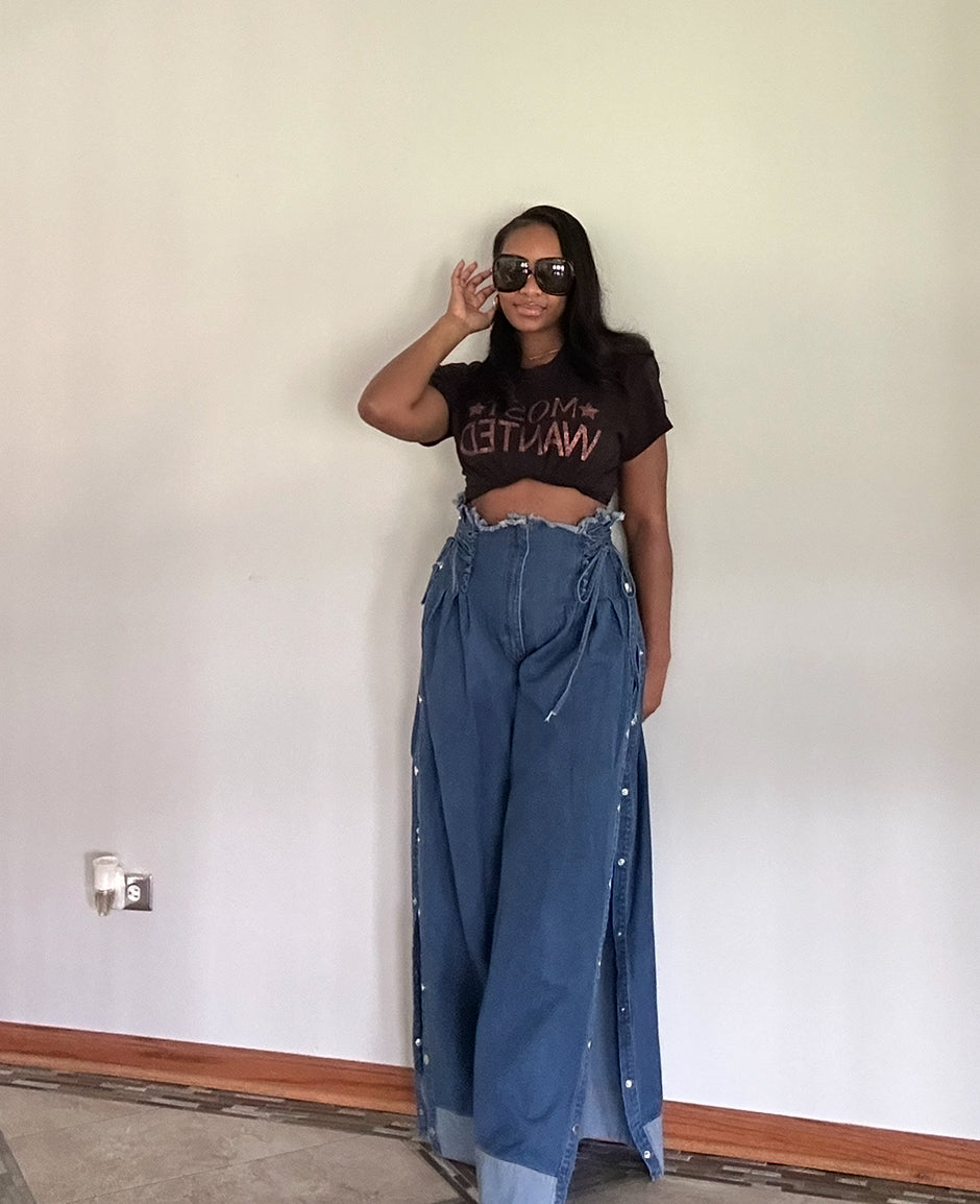 Most Wanted Fitted Tee