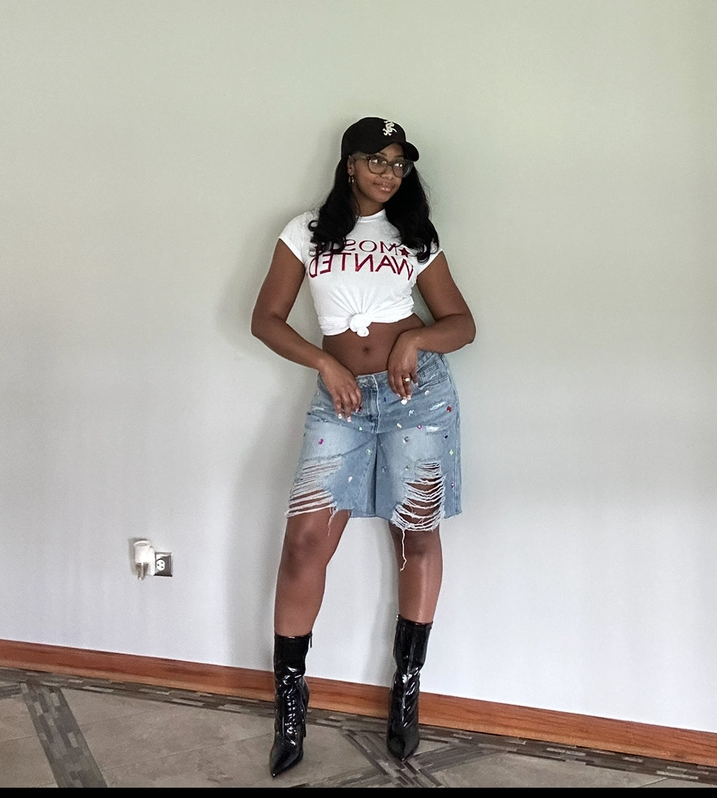 Most Wanted Fitted Tee (White/Red)