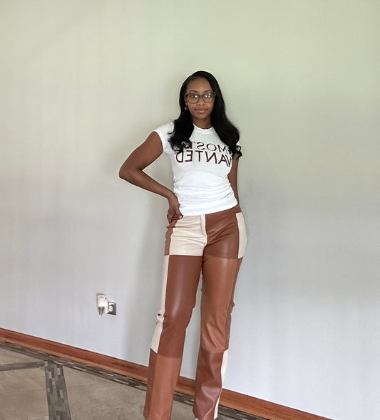 Most Wanted Fitted Tee ( White/ Brown)
