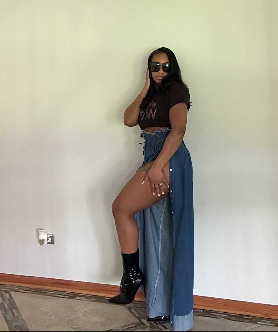 Sneak Peek Jeans